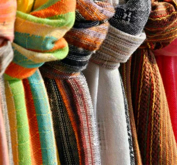 Types de tissus textiles – Différents types de tissus et motifs