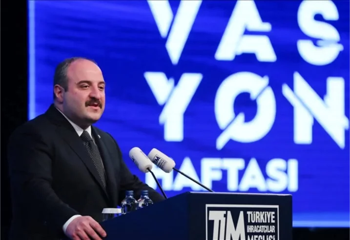 Nous avons vécu une première dans l’industrie en utilisant la technologie VR, AR et hologramme dans les présentations textiles !